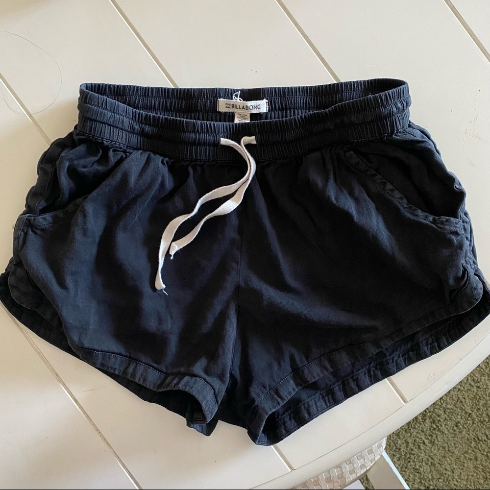 Billabong shorts